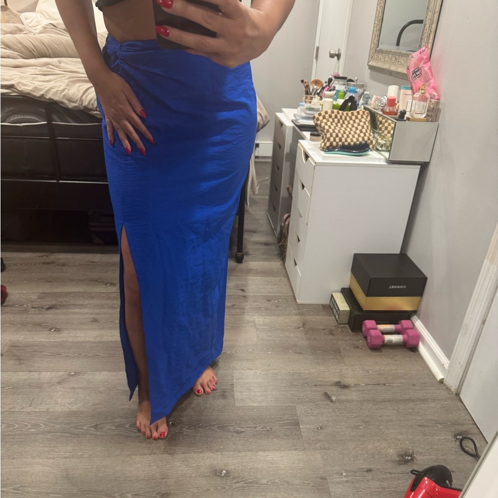 Elegant Blue Maxi Skirt